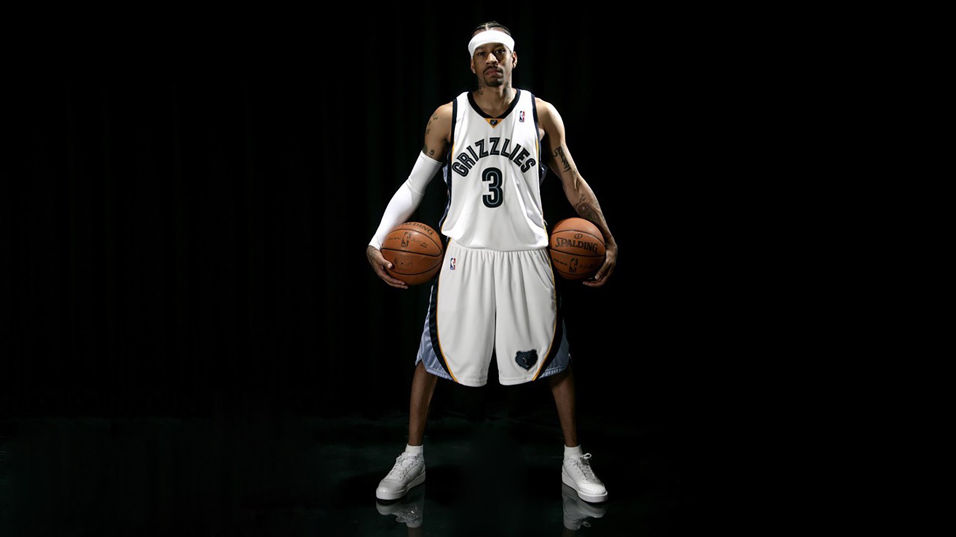 _最新赛事：高科技场馆让观众沉浸式体验_，高科技体验区